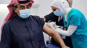 More than 1,000 people vaccinated on 1st day in Kuwait