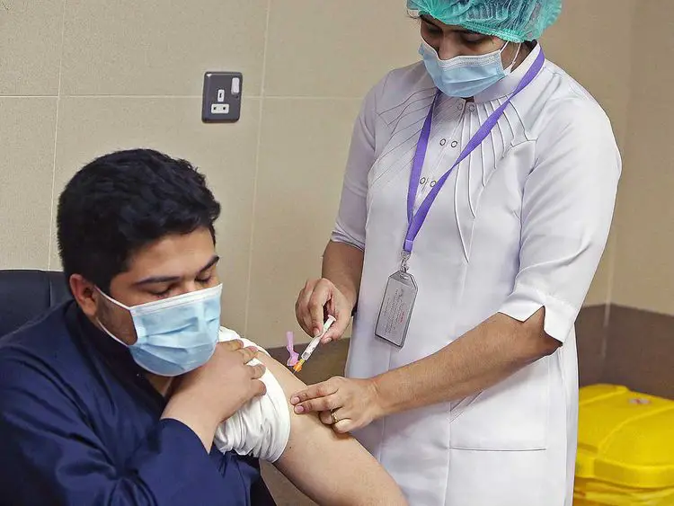 Kuwait to vaccinate 2m people by September